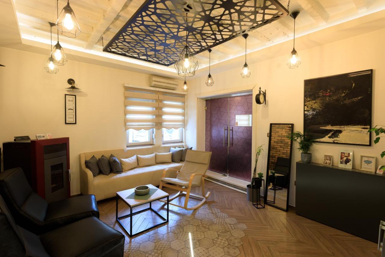 Hotel Elements Novi Pazar Buitenkant foto