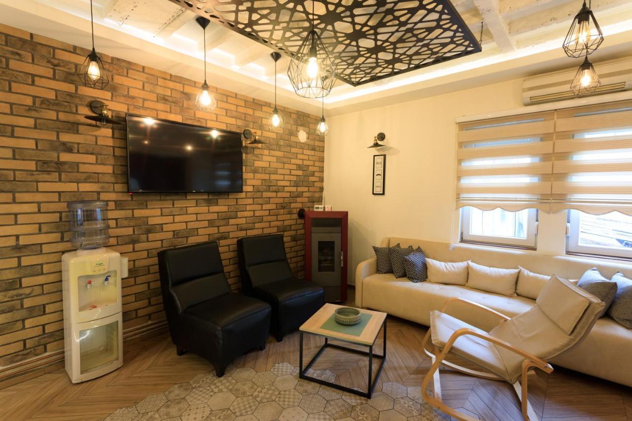 Hotel Elements Novi Pazar Buitenkant foto