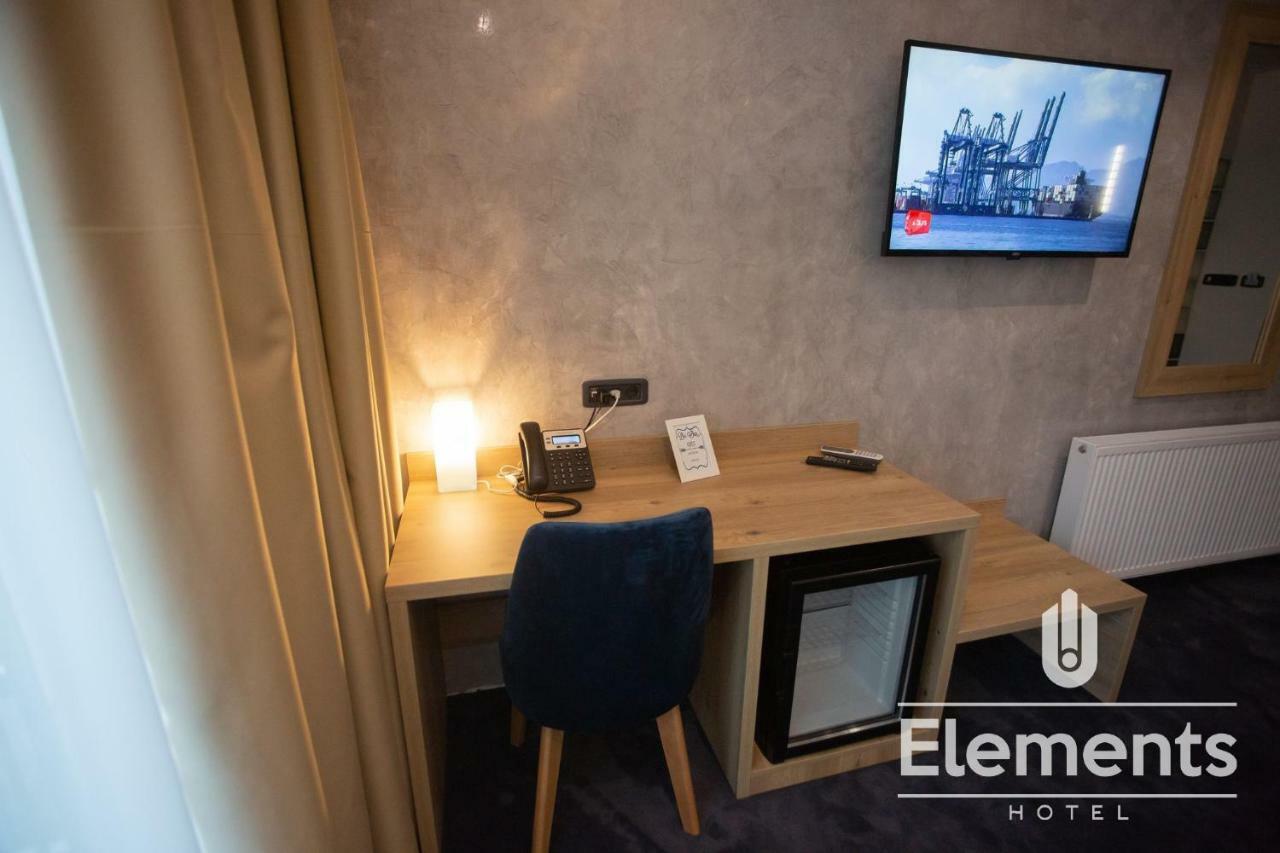 Hotel Elements Novi Pazar Buitenkant foto