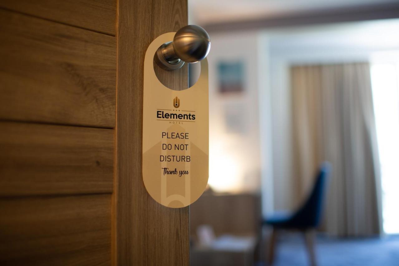 Hotel Elements Novi Pazar Buitenkant foto
